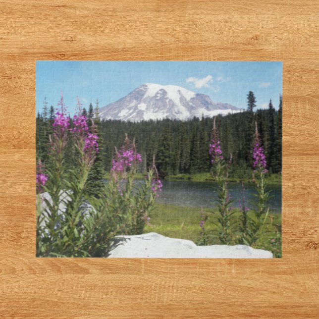 Wildblumen des Nationalparks Mount Rainier Foto (In Situ)