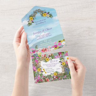 Wildblumen gegen einen blauen Himmel All In One Einladung