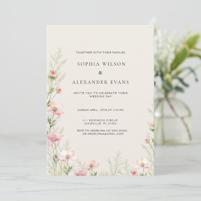 Wildblumen Hochzeitseinladung in einem sanften rom Einladung (Stehend Vorderseite)