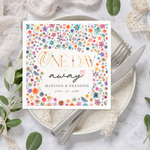 Wildblumen Hochzeitsprobe-Dinner einen Tag vorher Serviette