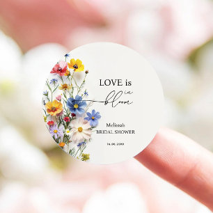 Wildblumen Love is in Bloom Brautparty Runder Aufkleber
