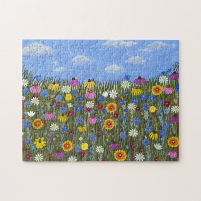 Wildblumen und blauer Himmel (Horizontal)