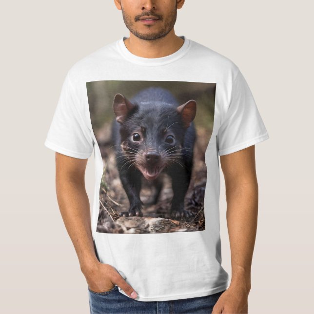 Wilde Anfänge: Der junge Tasmanische Teufel T-Shirt (Vorderseite)