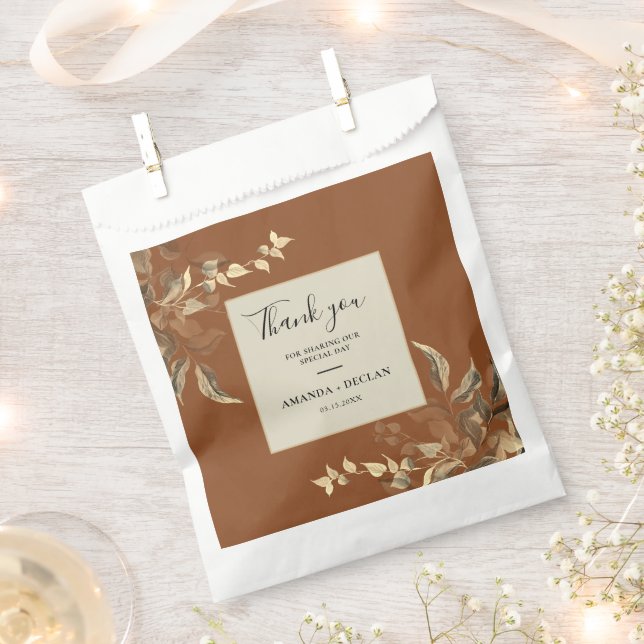 Wilde Blätter Terra Cotta Floral Wedding Geschenktütchen (Ausgeschnitten)