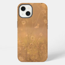 Wilde Blume mit Orange Glow