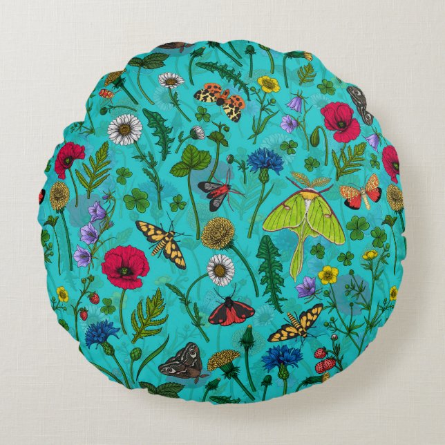 Wilde Blume und Motten auf aquamarin Rundes Kissen (Vorderseite)
