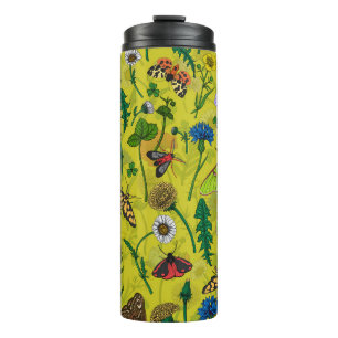 Wilde Blume und Motten auf Grün Thermosbecher