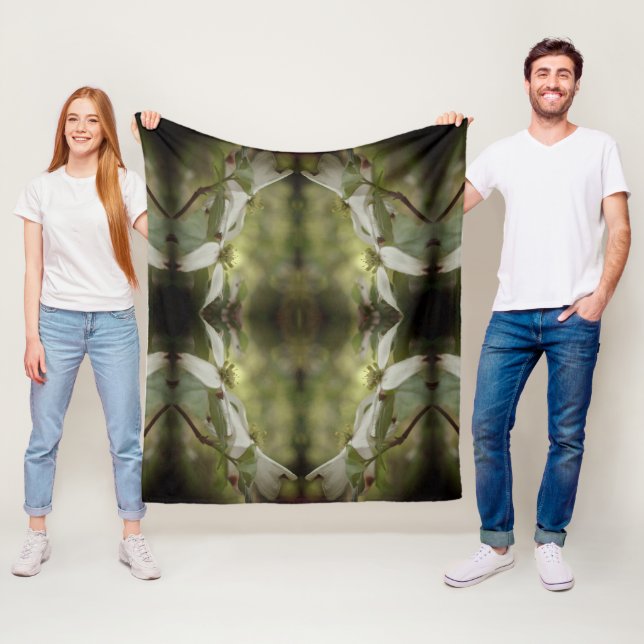 Wilde Dogwood-Blume blüht Abstraktes Muster Fleecedecke (Beispiel)