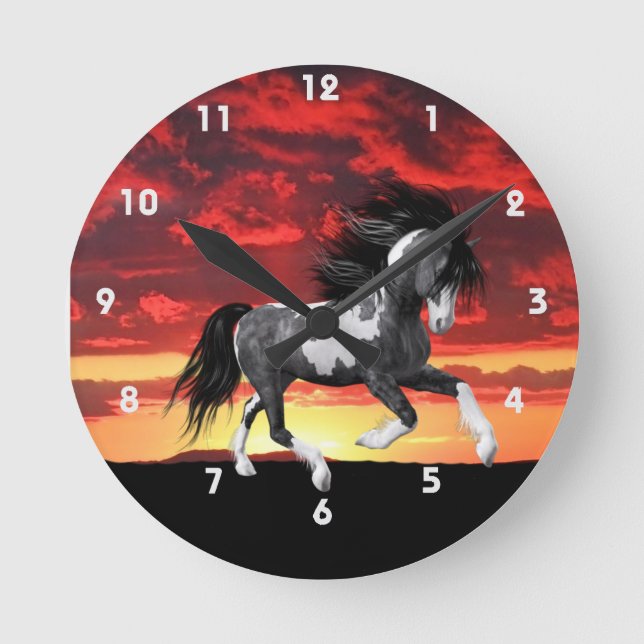Wilde Paint Horse Wall Clock Runde Wanduhr (Vorderseite)