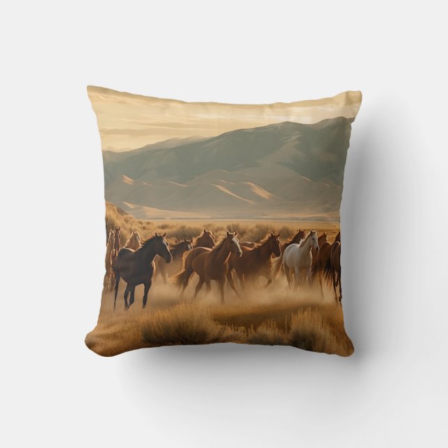 Wilde Pferde auf dem Goldenen Feld Kissen (Vorderseite)