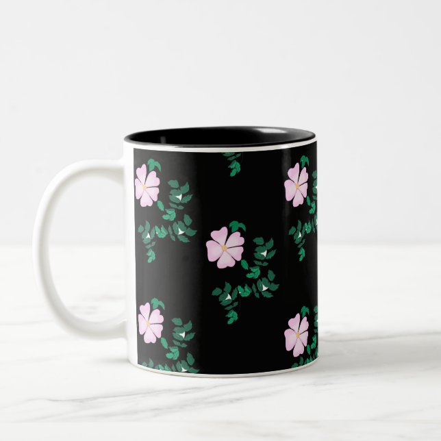 Wilde Rose - Blumenmuster auf schwarzem Hintergrun Zweifarbige Tasse (Links)