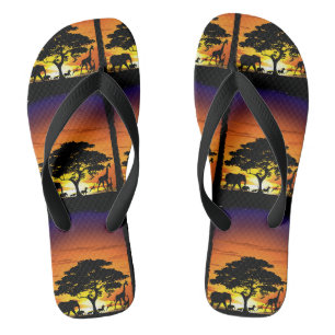 Wilde Tiere auf der afrikanischen Savanna Sunset Flip Flops