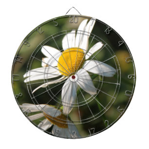 Wilde weiße Margeritenblumen Dartscheibe