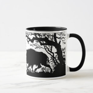 Wilder Eber, der in einem Wald - deutsche Tasse