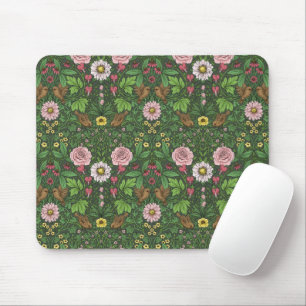 Wilder Garten in Grün Mousepad