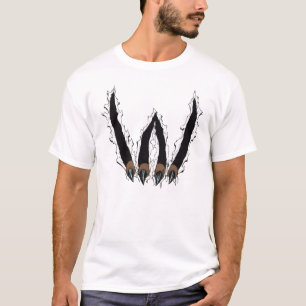 Wilder Greifer, der durch T - Shirt durch Al Rio