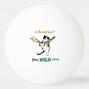 Wilder Kater im Smoking Ping-Pong-Ball Tischtennisball