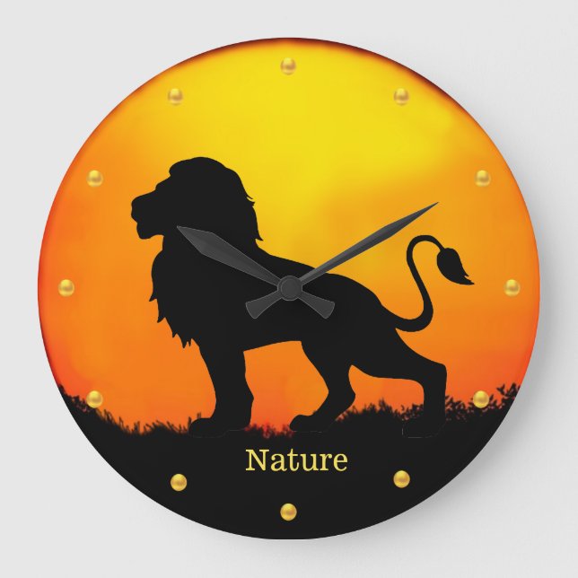 Wilder Löwe, goldene Punkte & Sonnenaufgang auf ei Große Wanduhr (Vorderseite)