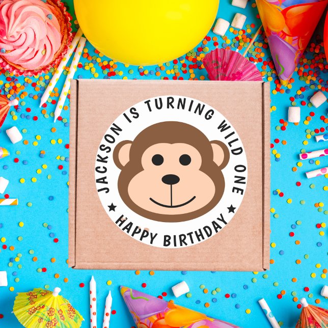 Wilder Monkey Jungle Safari Tierischer Kindergebur Runder Aufkleber (Von Creator hochgeladen)