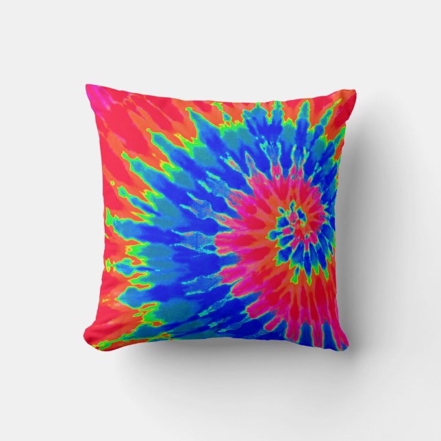 Wilder Regenbogen Spiral Gefärbte Krawatte Kissen (Vorderseite)