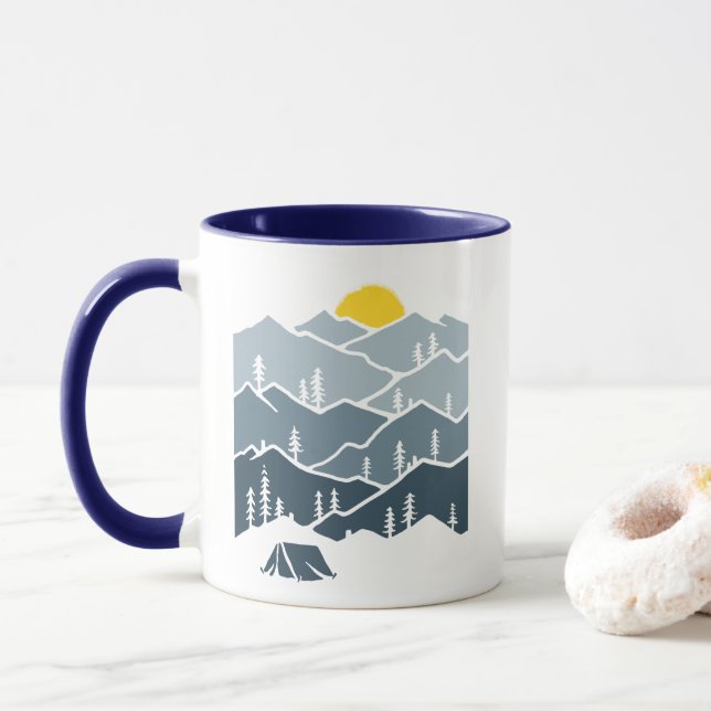 Wilderness Mountain Forest Zeltcamper Tasse (Mit Donut)