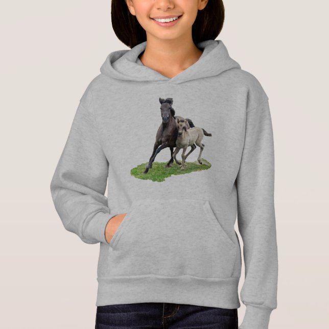 Wildes Dulmen Pferdeniedliches Fohlen an einem Hoodie (Vorderseite)