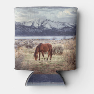 Wildes Pferd: Nevada Winterlandschaft. Dosenkühler