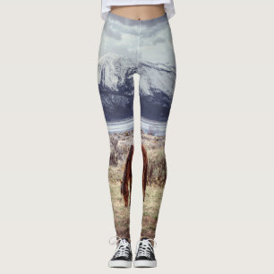 Wildes Pferd: Nevada Winterlandschaft. Leggings