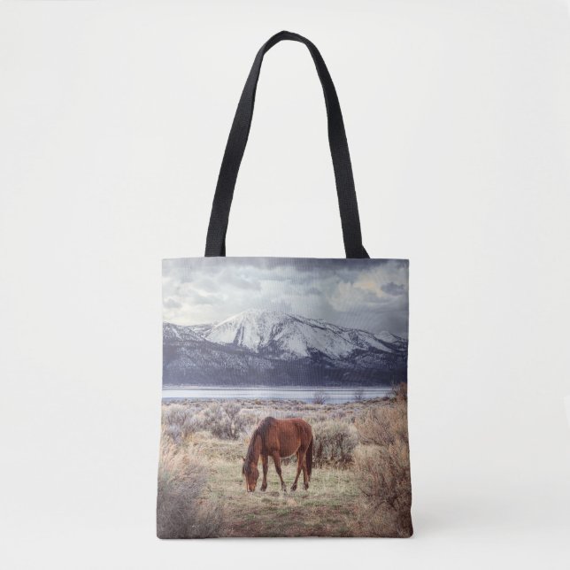 Wildes Pferd: Nevada Winterlandschaft. Tasche (Vorderseite)