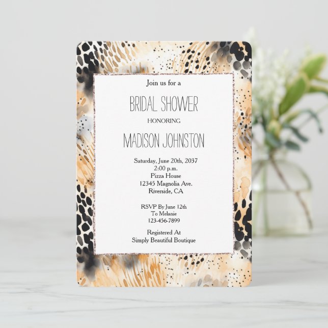 Wildes Schwarzes Cream Leopard-Brautparty Einladung (Stehend Vorderseite)