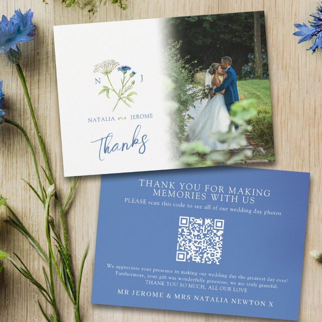 Wildflower monogram blue wedding photo QR Code Dankeskarte (Von Creator hochgeladen)