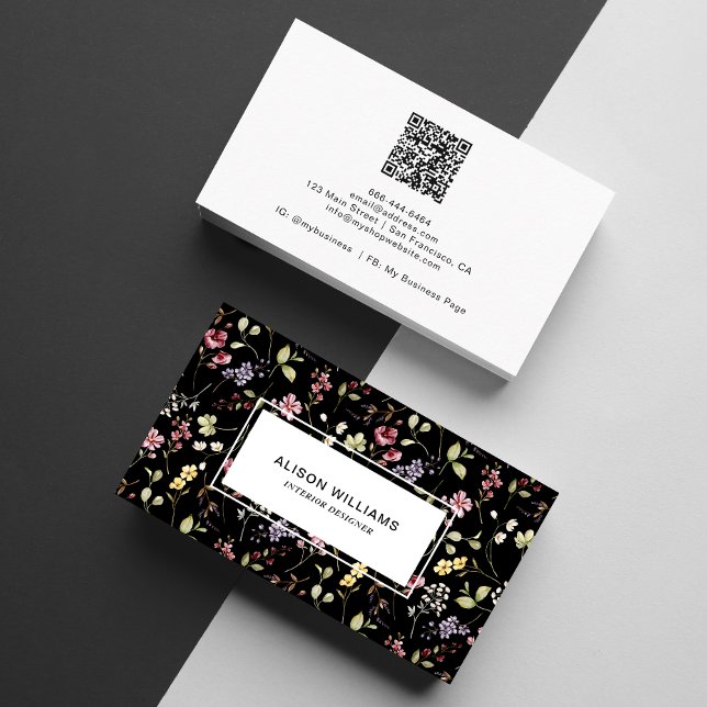 Wildflower-QR-Code Frühlingsblumen Schwarz  Visitenkarte (Von Creator hochgeladen)