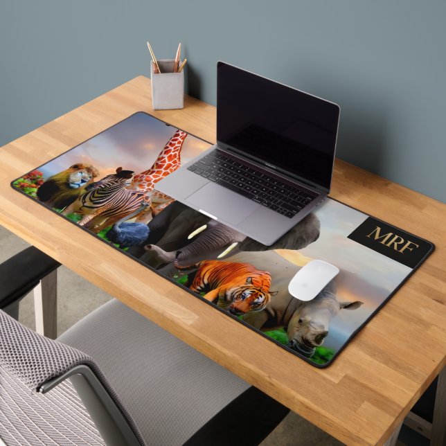 wildlife-themed desk mat featuring stunning,  (Bureau 2)