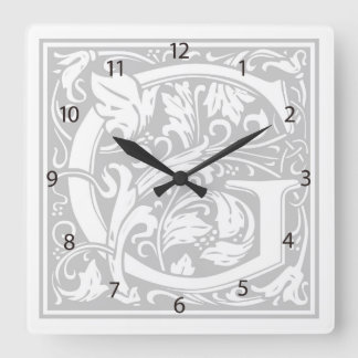 William Morris Alphabet "G" Square Wall Clock Quadratische Wanduhr