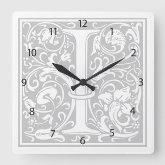 William Morris Alphabet "I" Carré Horloge murale