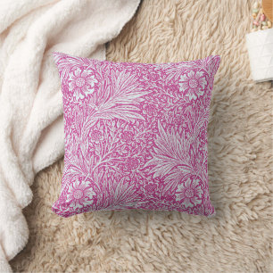 William Morris - Art Nouveau Pink Marigold Kissen