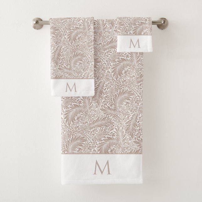 William Morris Beige Larkspur Motif et Monogram (En situation)