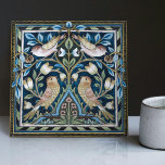 William Morris Birds und Tulips Art Nouveau Fliese<br><div class="desc">Willkommen bei CreaTile! Hier finden Sie handgefertigte Fliesen, die ich persönlich gemacht habe und Vintage Keramik und Porzellan Tonziegel, ob gefärbt oder natürlich. Ich habe die Liebe, Fliesen und Keramik Produkte zu entwerfen, in der Hoffnung, Ihnen einen Weg zu geben, Ihre Zuhause in etwas zu verwandeln, das Sie immer wieder...</div>