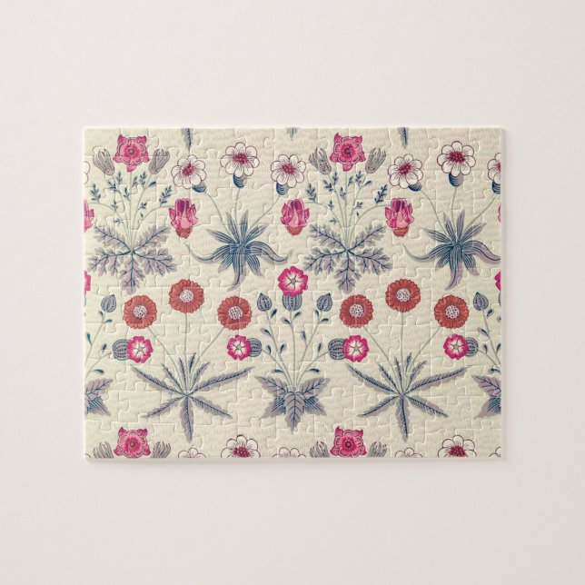 William Morris Daisy Floral Pattern Red Orange (Horizontal)