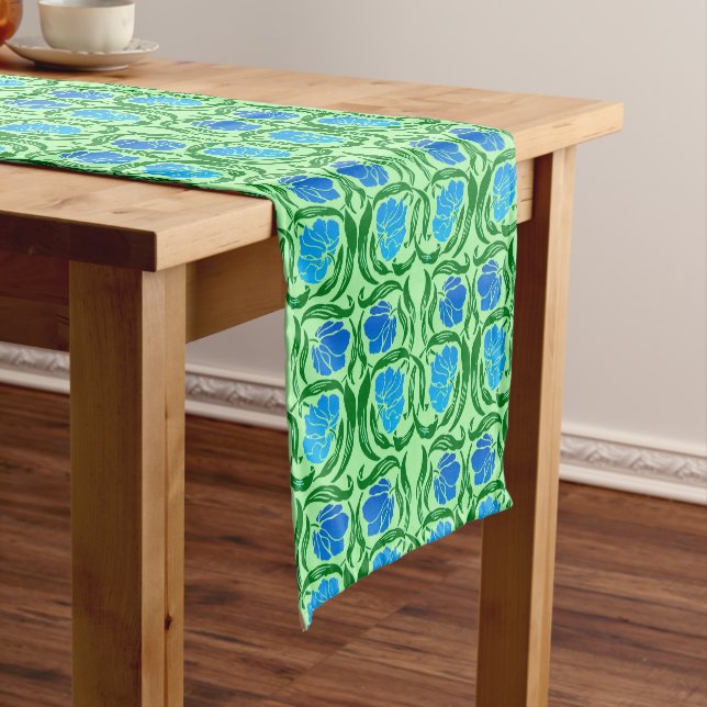 William Morris Pimpernel, Blue & Lime Green Kurzer Tischläufer (Beispiel)
