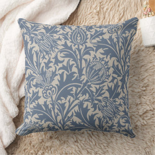 William Morris Schieferblauer Distel Tapete Kissen