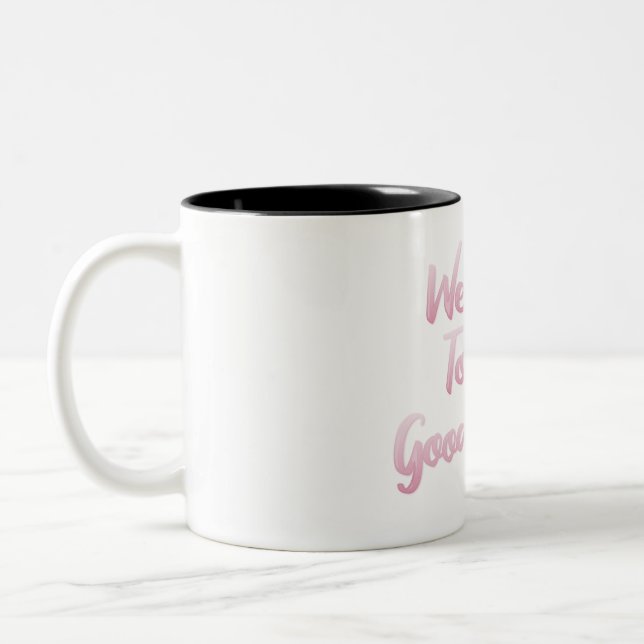 WILLKOMMEN AM GUTEN ORT ZWEIFARBIGE TASSE (Links)