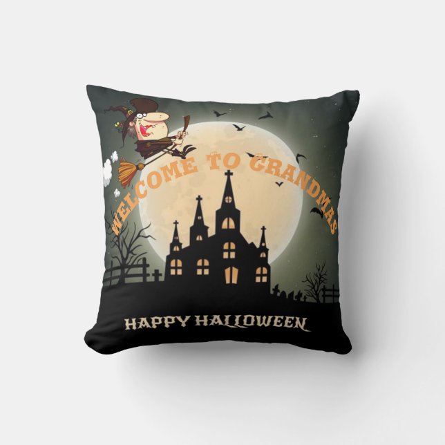 Willkommen bei Grandmas Halloween Hexe Kissen (Vorderseite)