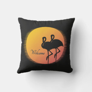 Willkommen bei Sunset Flamingos Kissen