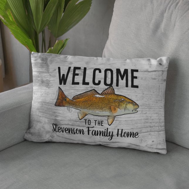 Willkommen Fischen Rotbarsch Familie Name Zuhause  Lendenkissen (Von Creator hochgeladen)