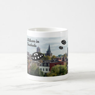 Willkommen in Enschede UFO’s begrüßen Sie in Ensch Kaffeetasse