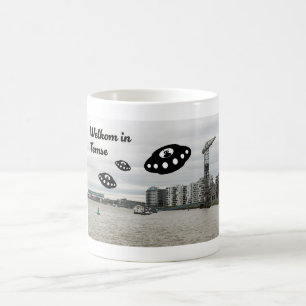 Willkommen in Temse UFO’s begrüßen Sie in Temse Kaffeetasse