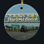 Willkommen zu Daytona Beach Keramikornament<br><div class="desc">Ahhh die Erinnerungen dieser wunderbaren Küste Florida-Stadt! Fantastischer Platz,  Daytona Beach.</div>