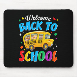 Willkommen zurück auf dem Schulbusfahrer am ersten Mousepad