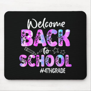 Willkommen zurück zur 4. Klasse der Schule Mousepad